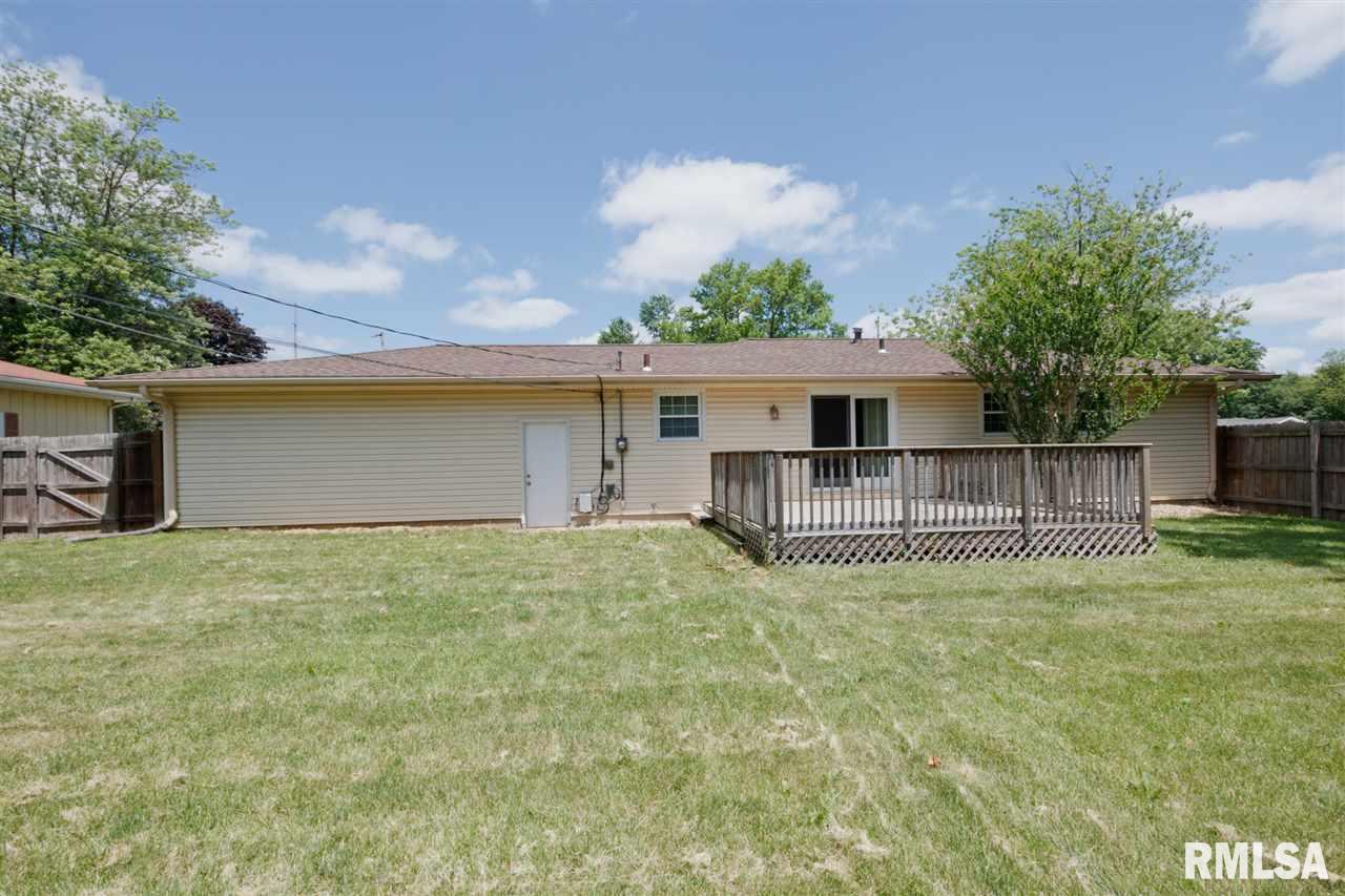 555 Brentwood Road Morton, IL 61550 - Photo 5 of 35 Gallery Image 5