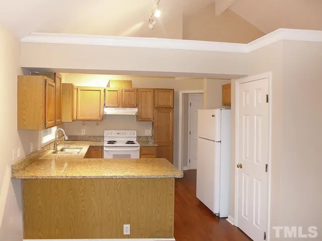 $1,660 | 1807 Legion Road, Unit B, Chapel Hill, NC 27517