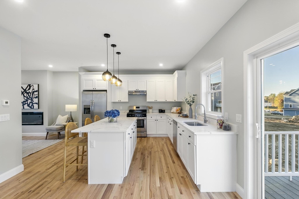 20 Jackson Road North Chelmsford, MA 01863 - Photo 8 of 25 Gallery Image 8