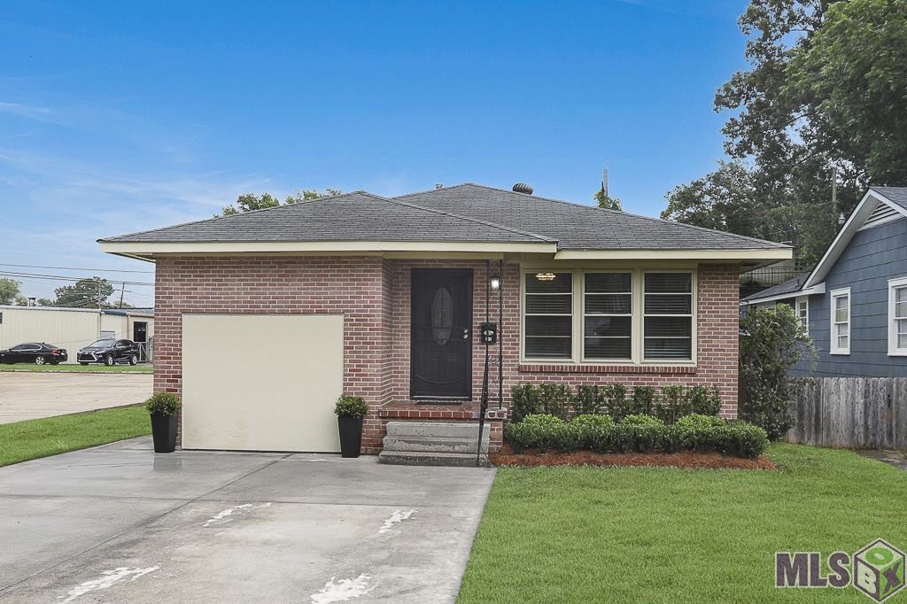 545 Moore Street Baton Rouge, LA 70806 - Photo 1 of 26 Gallery Image 1