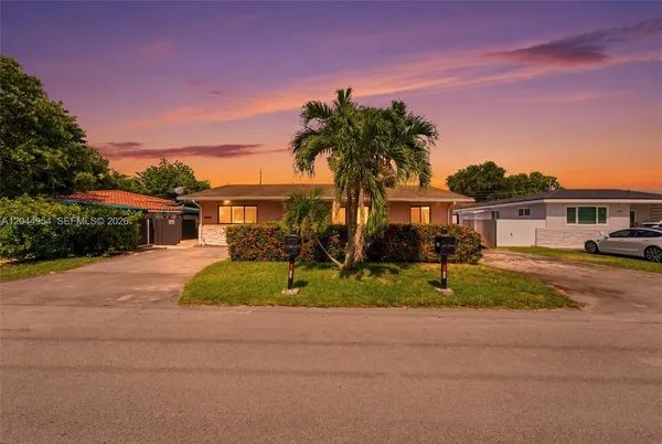$837,000 | 1419 Southwest 76th Court, Miami, FL 33144