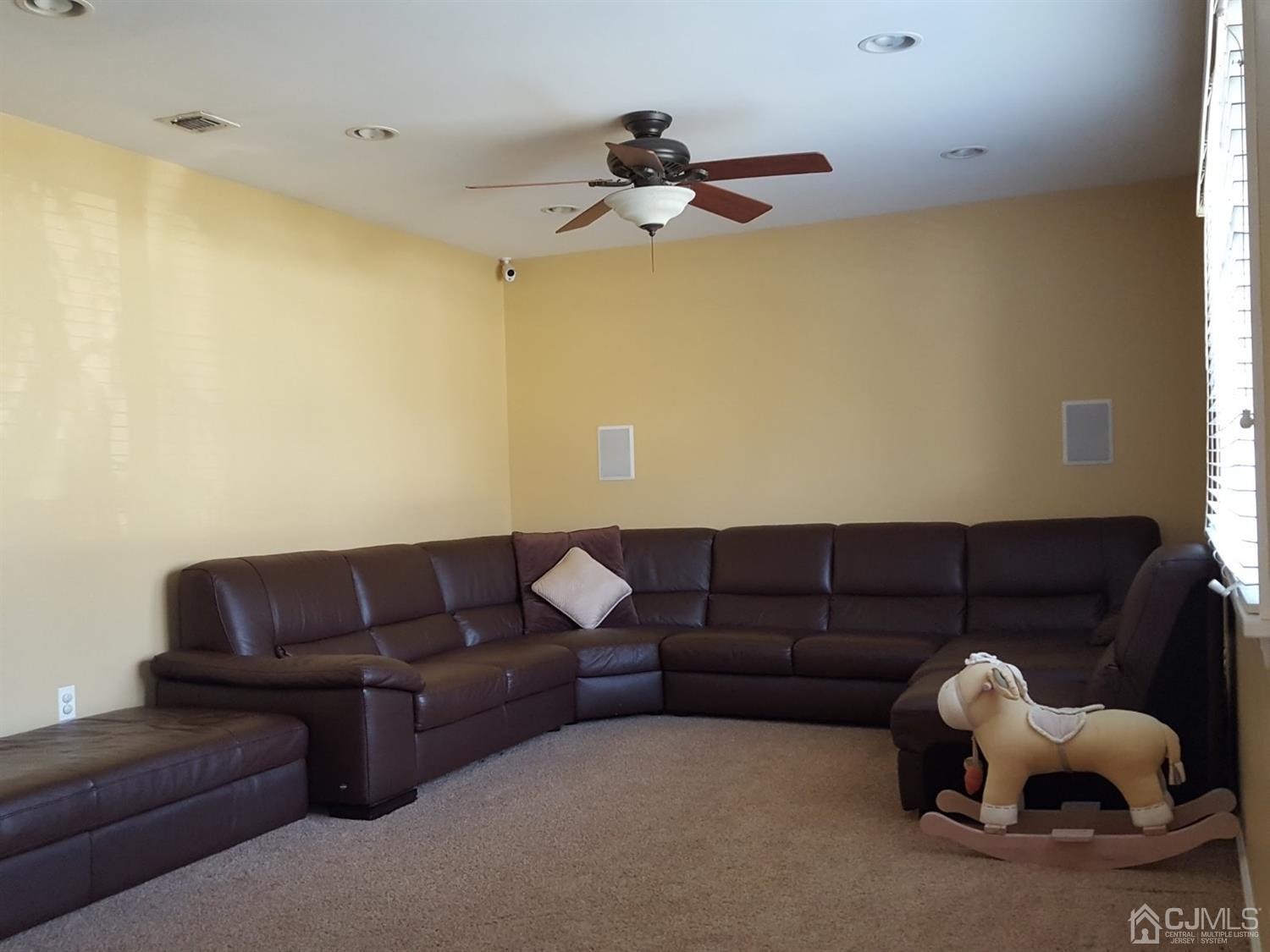 6 Windsor Road Edison, NJ 08817 - Photo 7 of 13