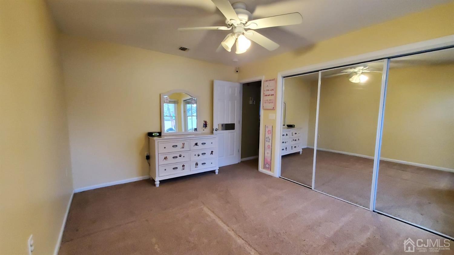 6 Windsor Road Edison, NJ 08817 - Photo 9 of 13
