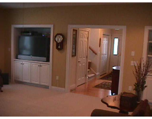 76 Rachael Terrace Westfield, MA 01085 - Photo 5 of 15 Gallery Image 5