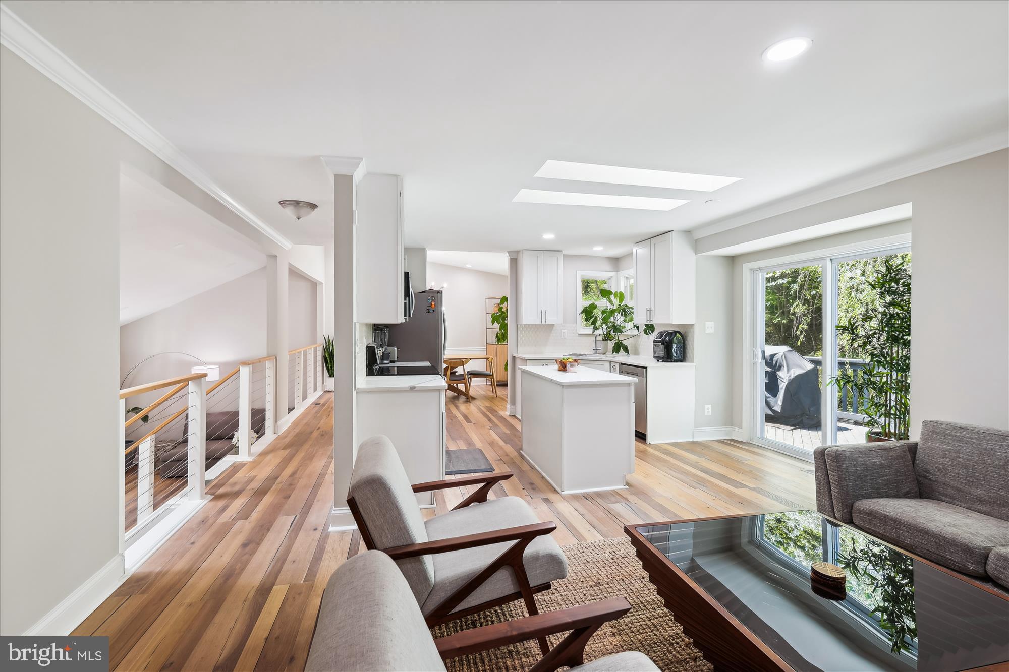 2904 Memory Lane Silver Spring, MD 20904 - Photo 7 of 39 Family Room