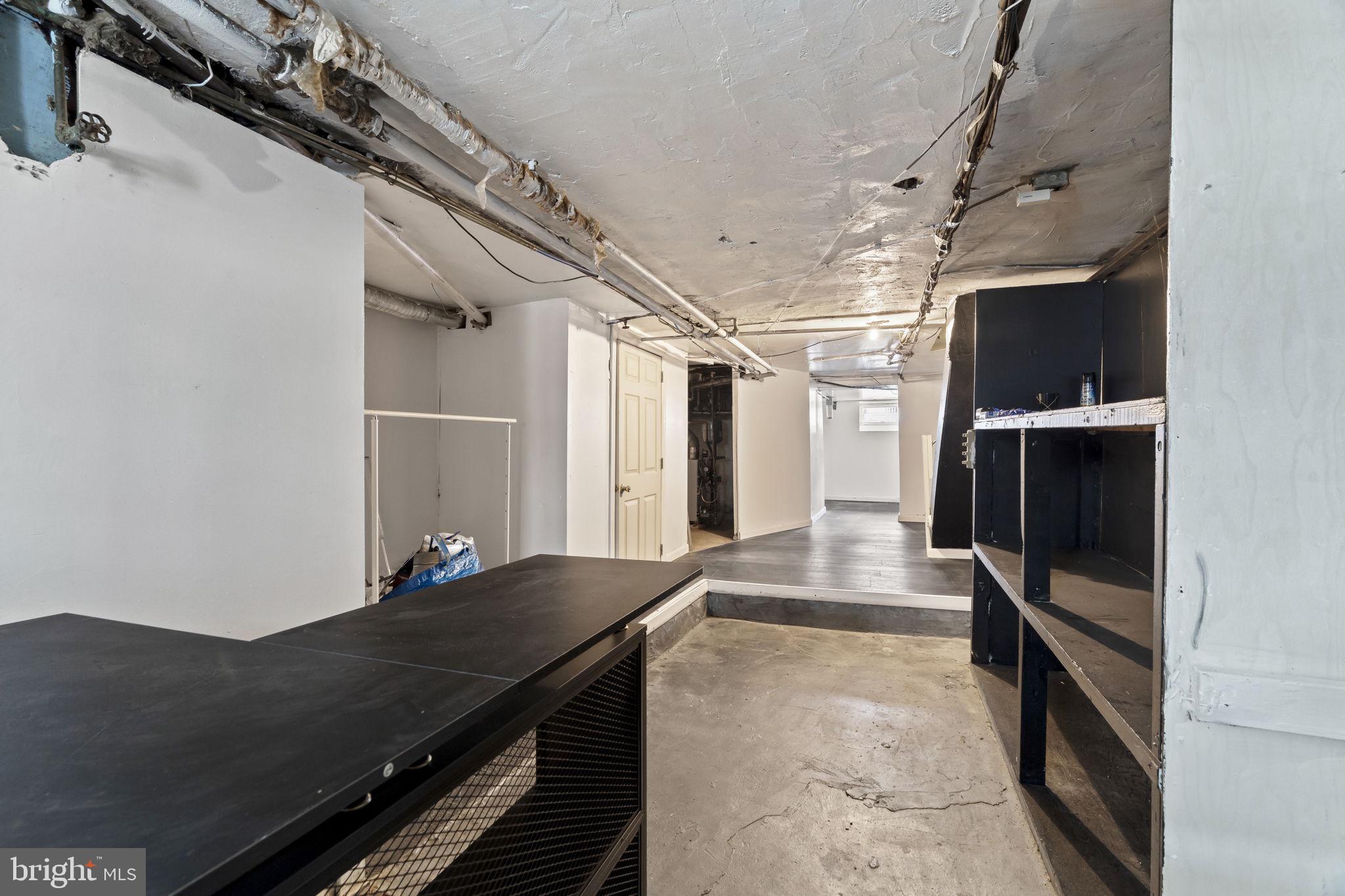 7229 Clinton Road Upper Darby, PA 19082 - Photo 18 of 20