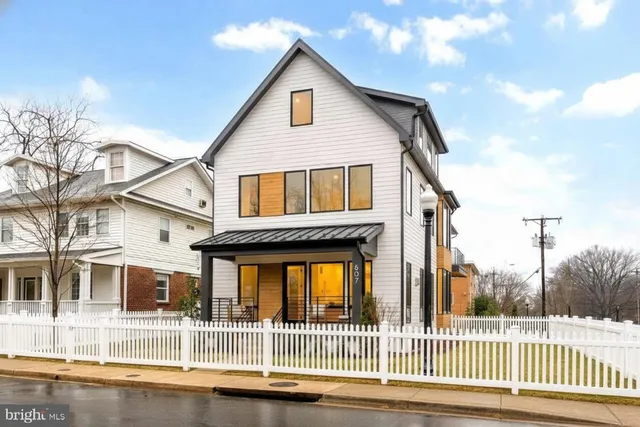 $1,899,900 | 507 South Adams Street, Arlington, VA 22204