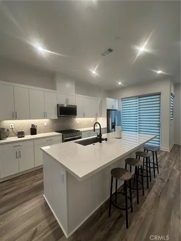 $6,000 | 1615 West Cara Drive, Anaheim, CA 92805