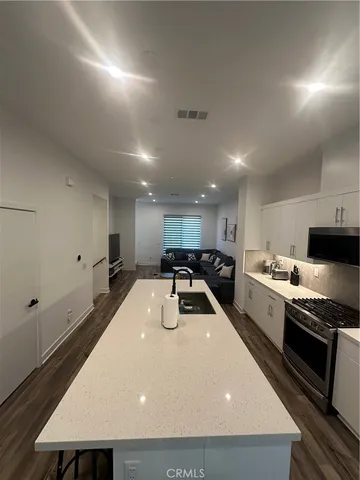 $6,000 | 1615 West Cara Drive, Anaheim, CA 92805