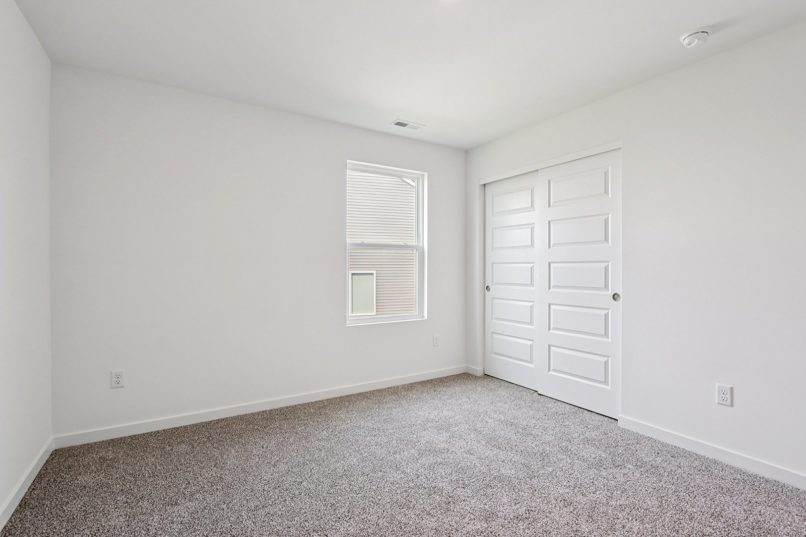 3002 Old Castle Road Joliet, IL 60431 - Photo 39 of 58