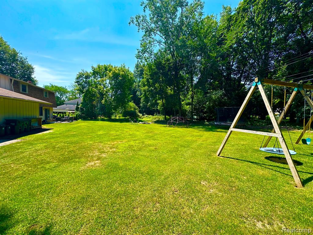 200 West Maryknoll Road Rochester Hills, MI 48309 - Photo 41 of 47