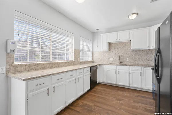 $1,799 | 9135 Rue De Lis, San Antonio, TX 78250