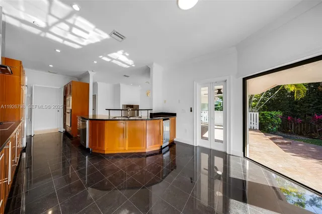 a view of walk in closet