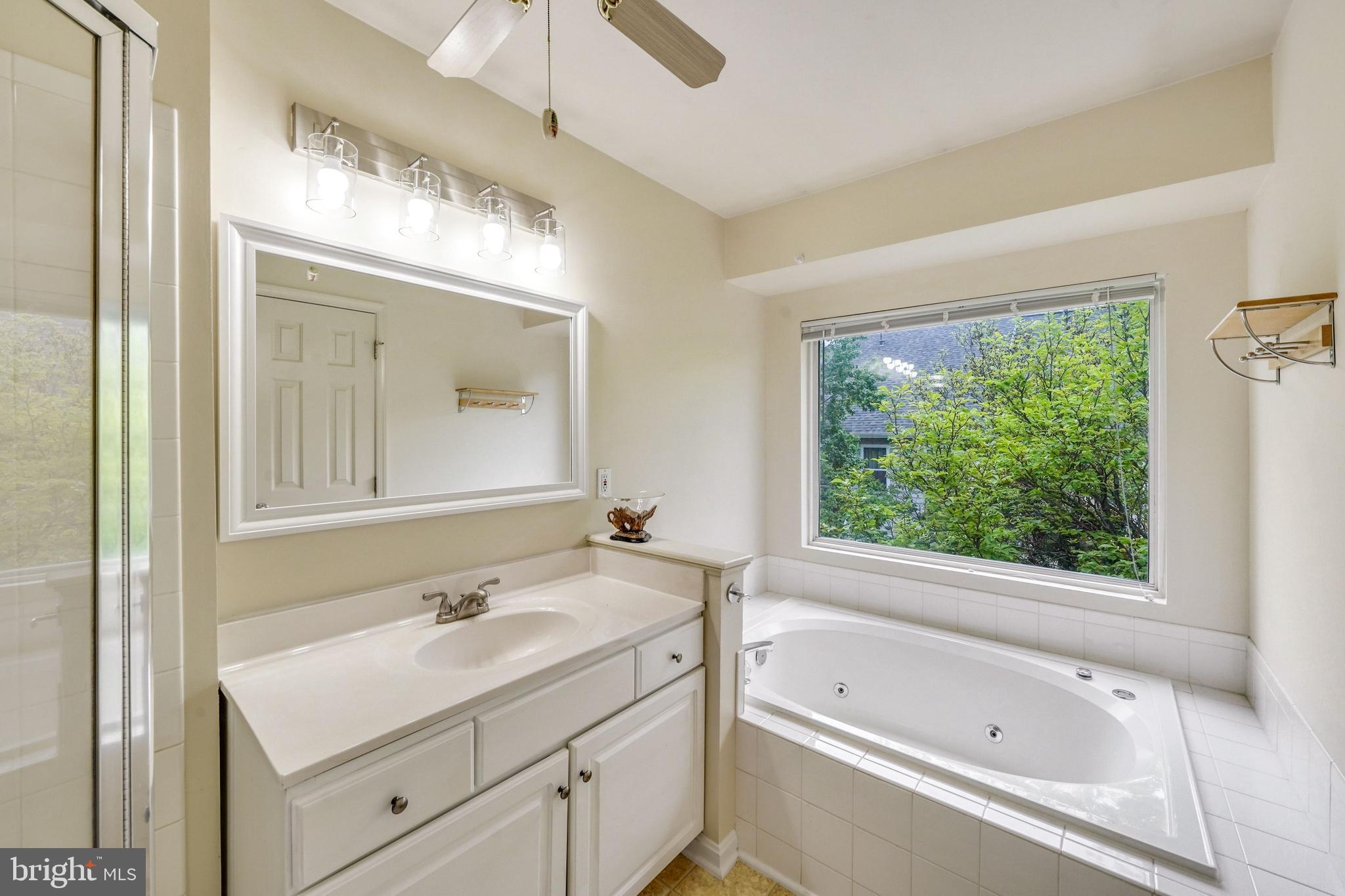 1707 Blue Flint Court Reston, VA 20190 - Photo 33 of 37 Gallery Image 33