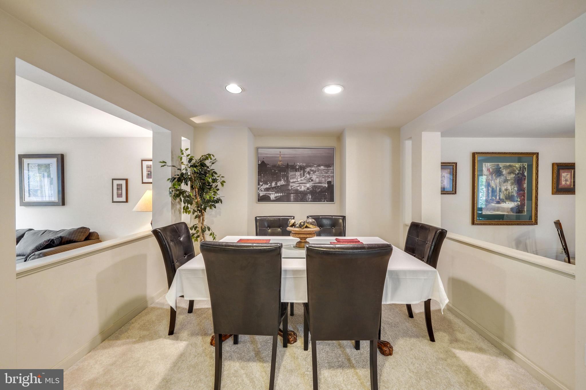 1707 Blue Flint Court Reston, VA 20190 - Photo 10 of 37 Gallery Image 10