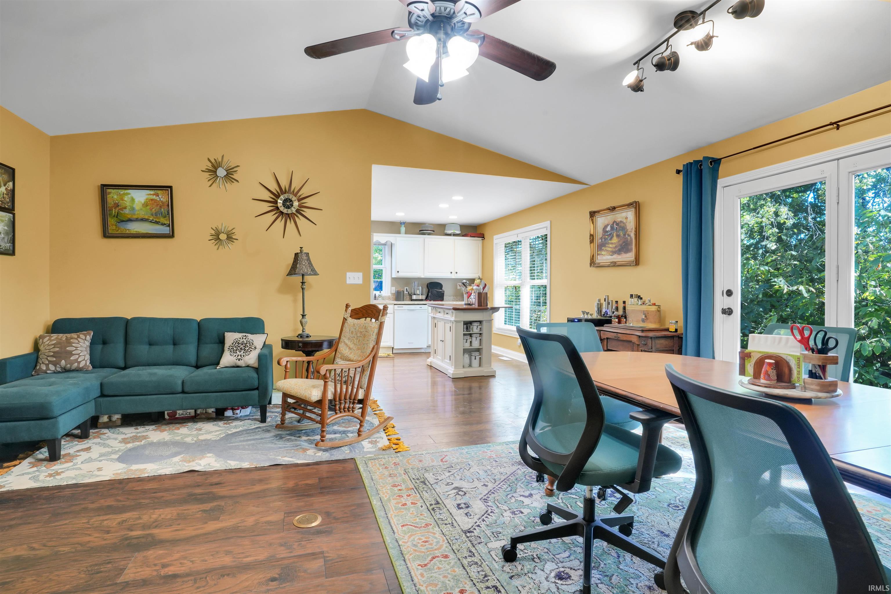 4244 Country Ridge Drive Newburgh, IN 47630 - Photo 8 of 26