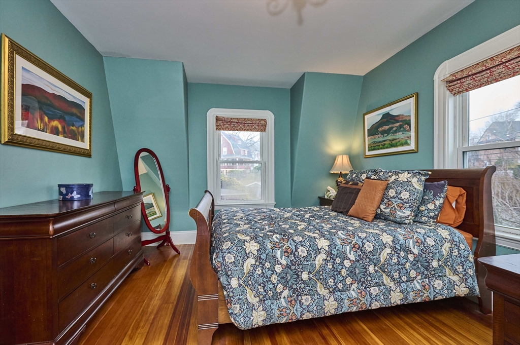 48 Grant Road Swampscott, MA 01907 - Photo 20 of 36 Gallery Image 20