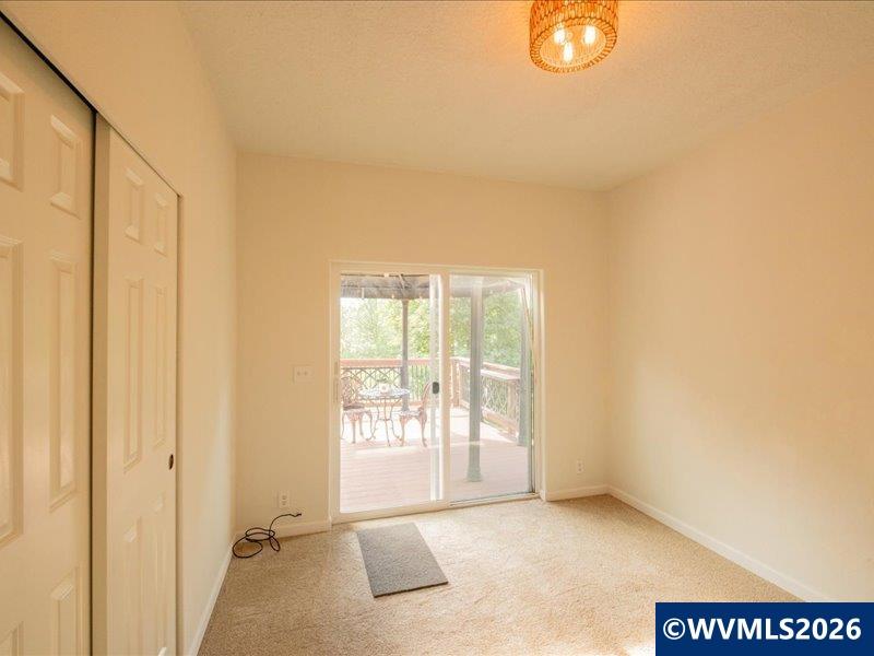 33842 Brewster Road Lebanon, OR 97355 - Photo 23 of 38