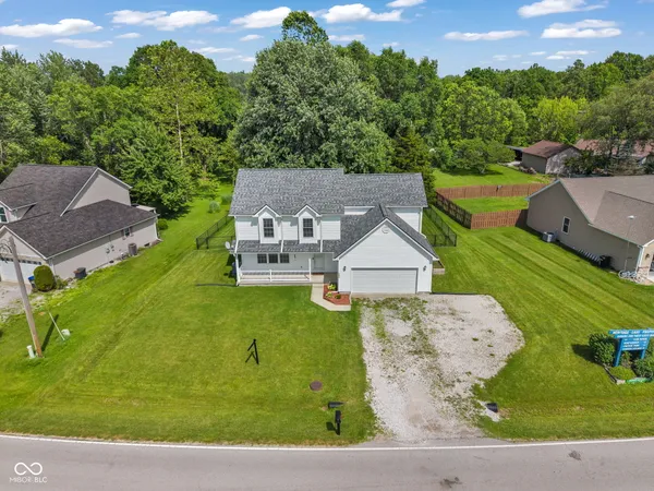 $359,900 | 239 Lincoln Hills, Coatesville, IN 46121