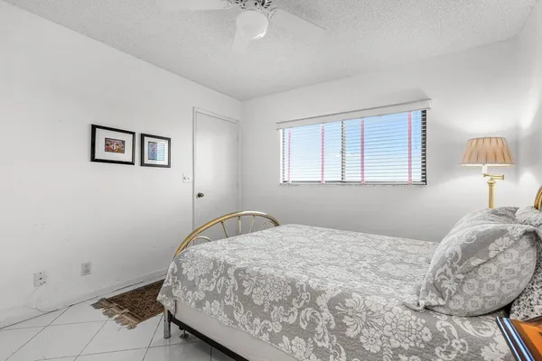 $3,200 | 7310 Ashford Place, Delray Beach, FL 33446