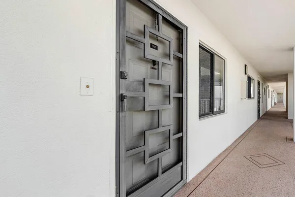 $3,200 | 7310 Ashford Place, Delray Beach, FL 33446