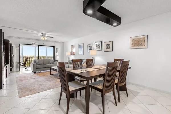 $3,200 | 7310 Ashford Place, Delray Beach, FL 33446