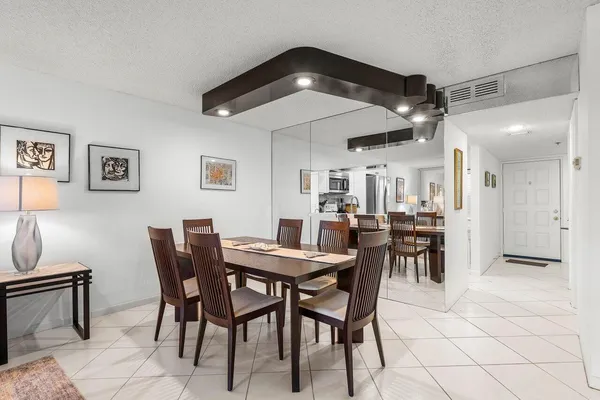 $3,200 | 7310 Ashford Place, Delray Beach, FL 33446