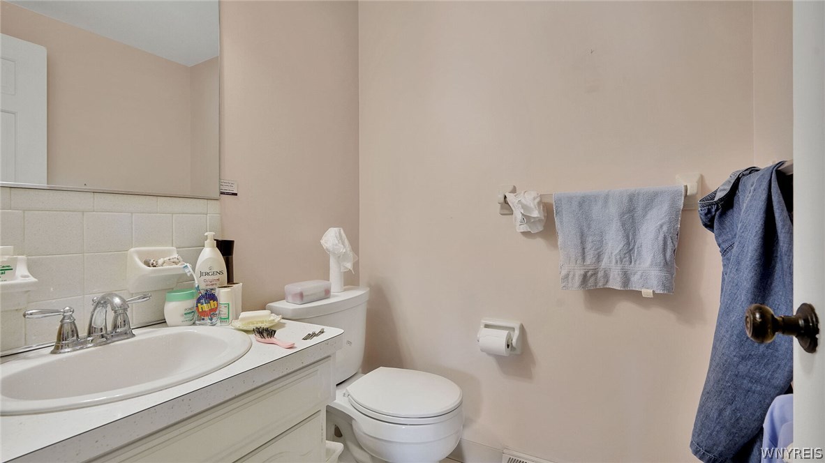 1370 Maple Road, Unit 4 Amherst, NY 14221 - Photo 24 of 26