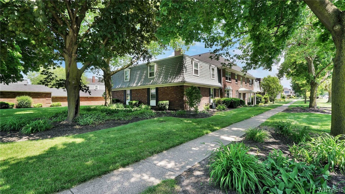 1370 Maple Road, Unit 4 Amherst, NY 14221 - Photo 8 of 26