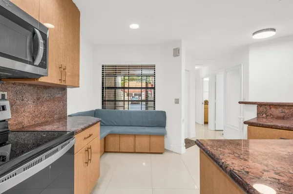 $389,900 | 65 Centennial Court, Deerfield Beach, FL 33442