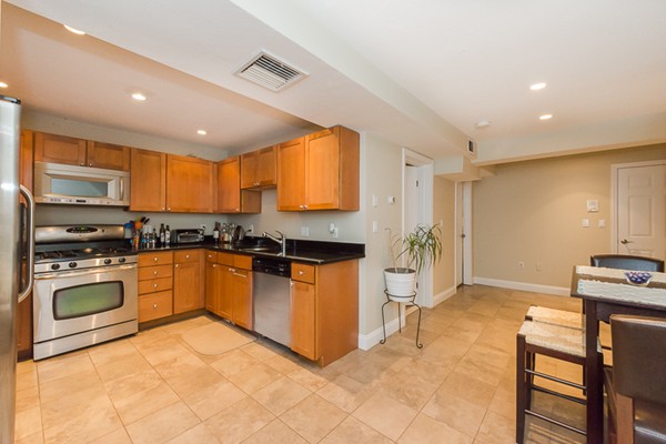 34 Edgerly Road, Unit 1 Boston, MA 02115 - Photo 13 of 18 Gallery Image 13