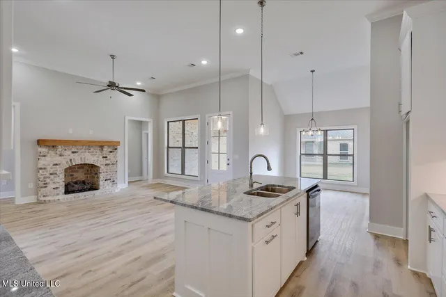 $399,900 | 1010 Kensington Drive, Flowood, MS 39232