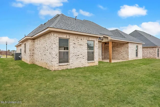 $399,900 | 1010 Kensington Drive, Flowood, MS 39232