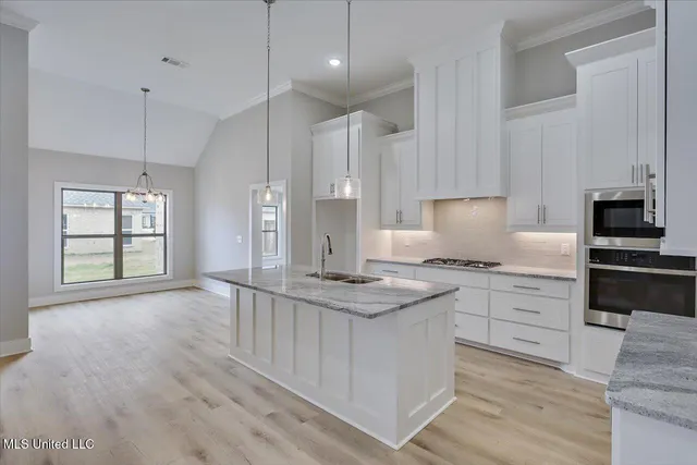 $399,900 | 1010 Kensington Drive, Flowood, MS 39232