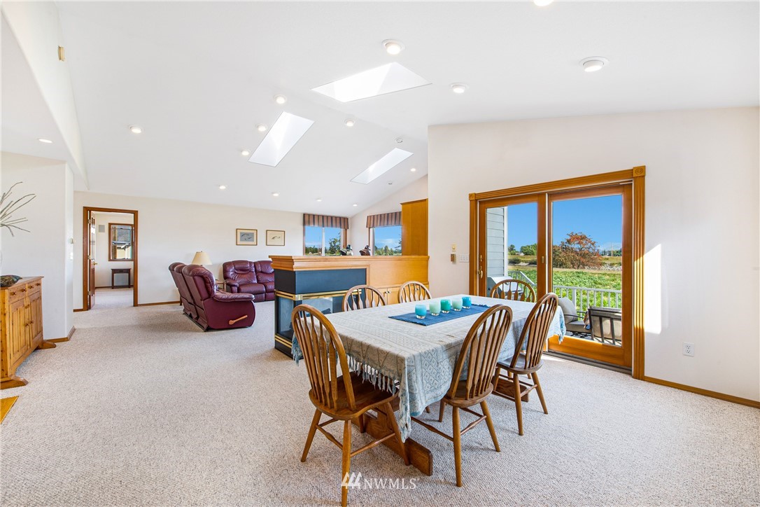 14145 Avon Allen Road Mount Vernon, WA 98273 - Photo 12 of 40 Gallery Image 12