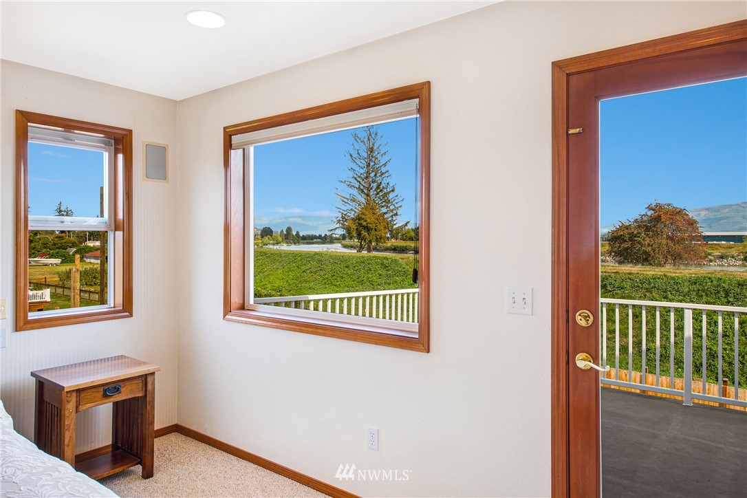 14145 Avon Allen Road Mount Vernon, WA 98273 - Photo 23 of 40 Gallery Image 23