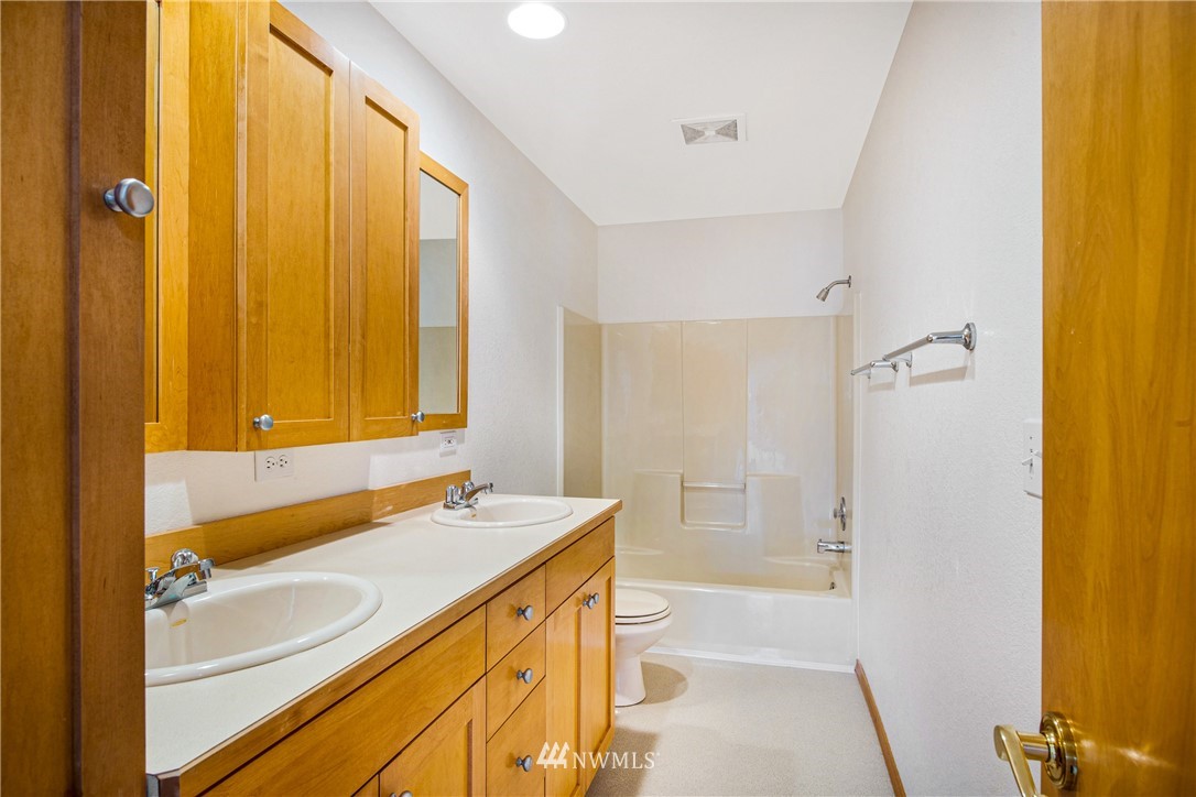 14145 Avon Allen Road Mount Vernon, WA 98273 - Photo 27 of 40 Gallery Image 27