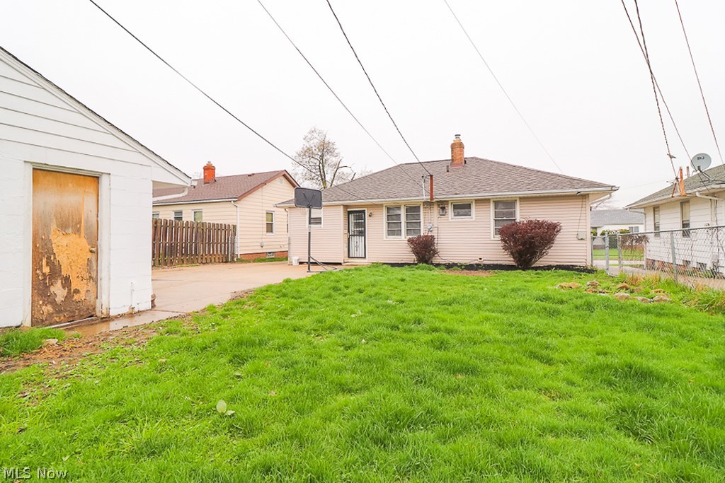 15508 Wingate Road Maple Heights, OH 44137 - Photo 5 of 35 Gallery Image 5