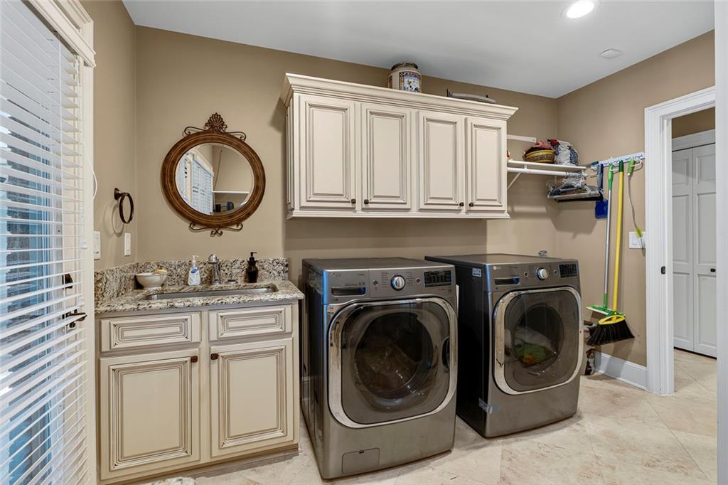 6576 Yacht Club Road Flowery Branch, GA 30542 - Photo 77 of 186