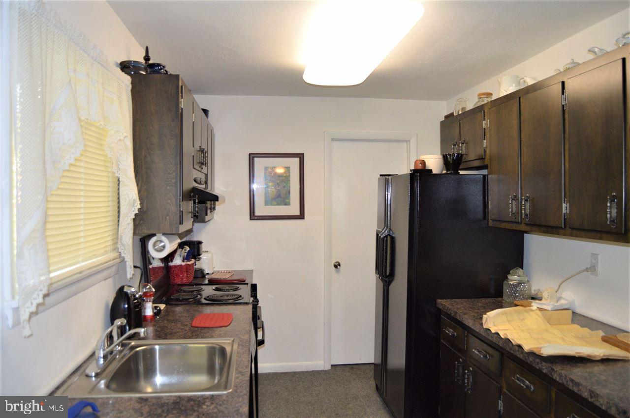 2485 Low Dutch Road Gettysburg, PA 17325 - Photo 6 of 19