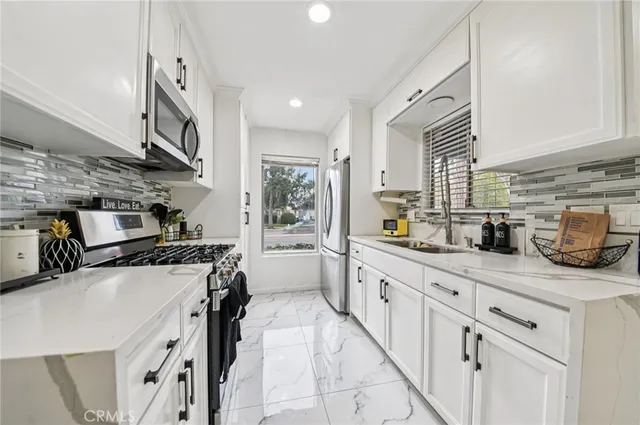 $545,000 | 1430 Cabrillo Park Drive, Unit B, Santa Ana, CA 92701