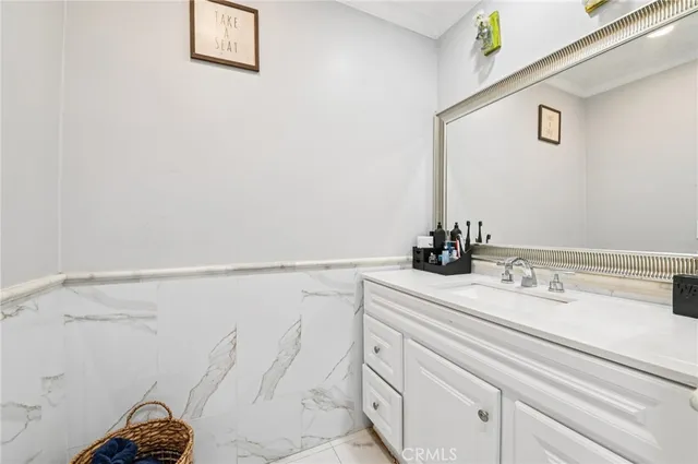 $545,000 | 1430 Cabrillo Park Drive, Unit B, Santa Ana, CA 92701