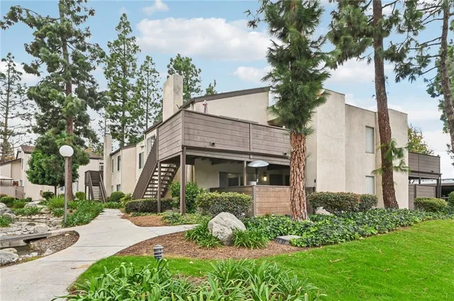 $545,000 | 1430 Cabrillo Park Drive, Unit B, Santa Ana, CA 92701