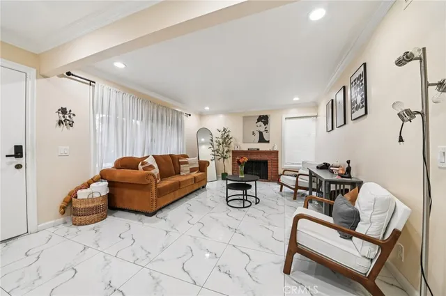 $545,000 | 1430 Cabrillo Park Drive, Unit B, Santa Ana, CA 92701