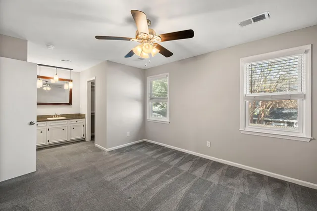 $2,595 | 717 Williamson Drive, Mount Pleasant, SC 29464