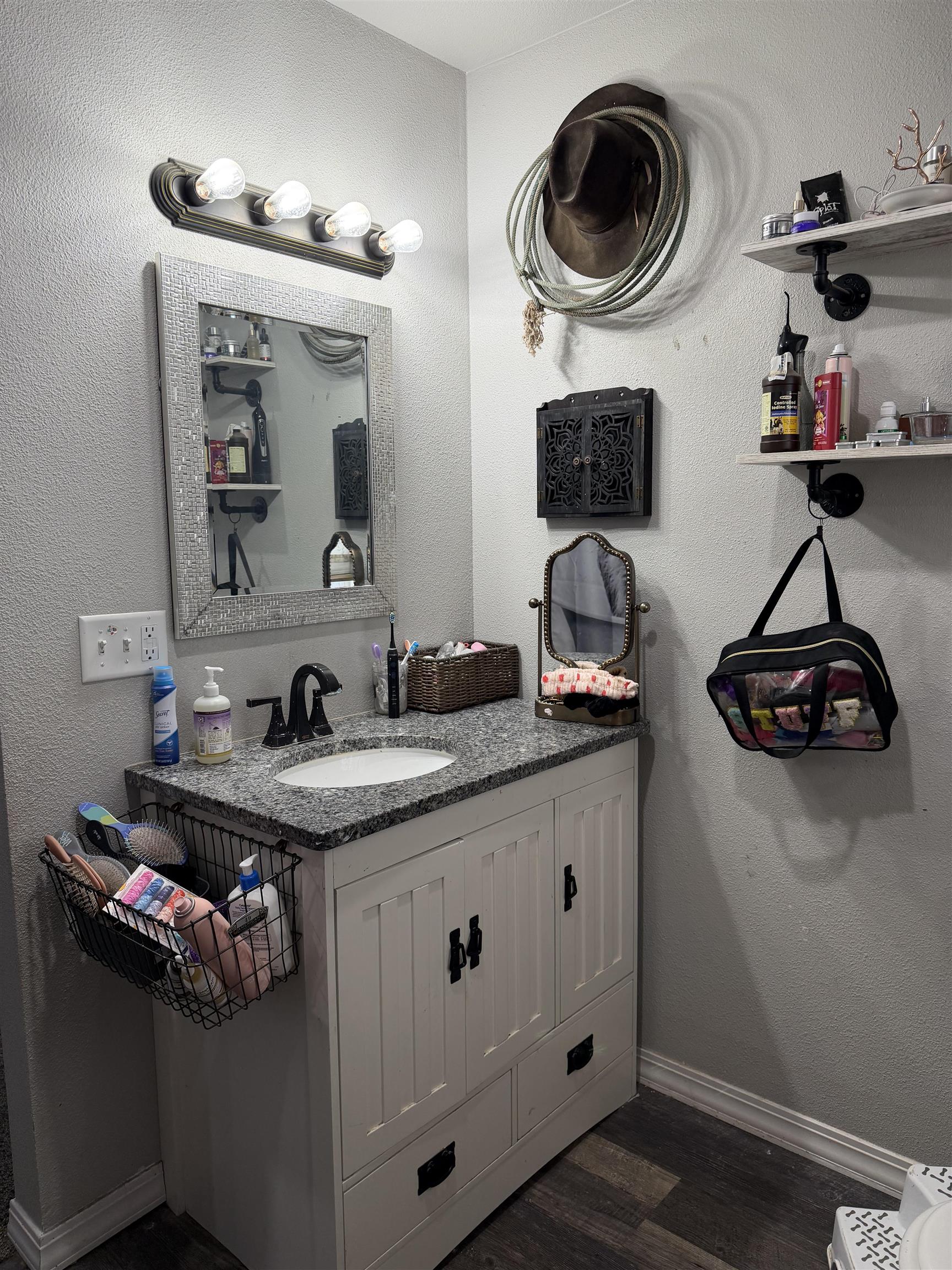 28 South Monkey Road Glenrock, WY 82637 - Photo 15 of 29