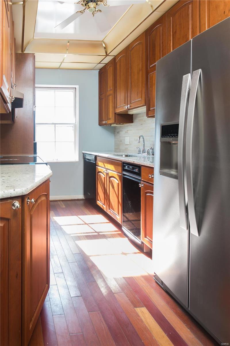 923 South Hanley Road, Unit B/D Clayton, MO 63105 - Photo 5 of 24 Gallery Image 5