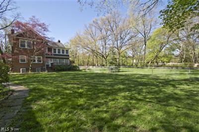 2813 Edgehill Road Cleveland, OH 44118 - Photo 22 of 23 Gallery Image 22