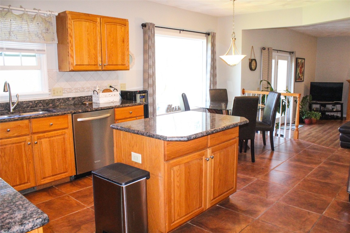 3105 Knapp Road Vestal, NY 13850 - Photo 10 of 31