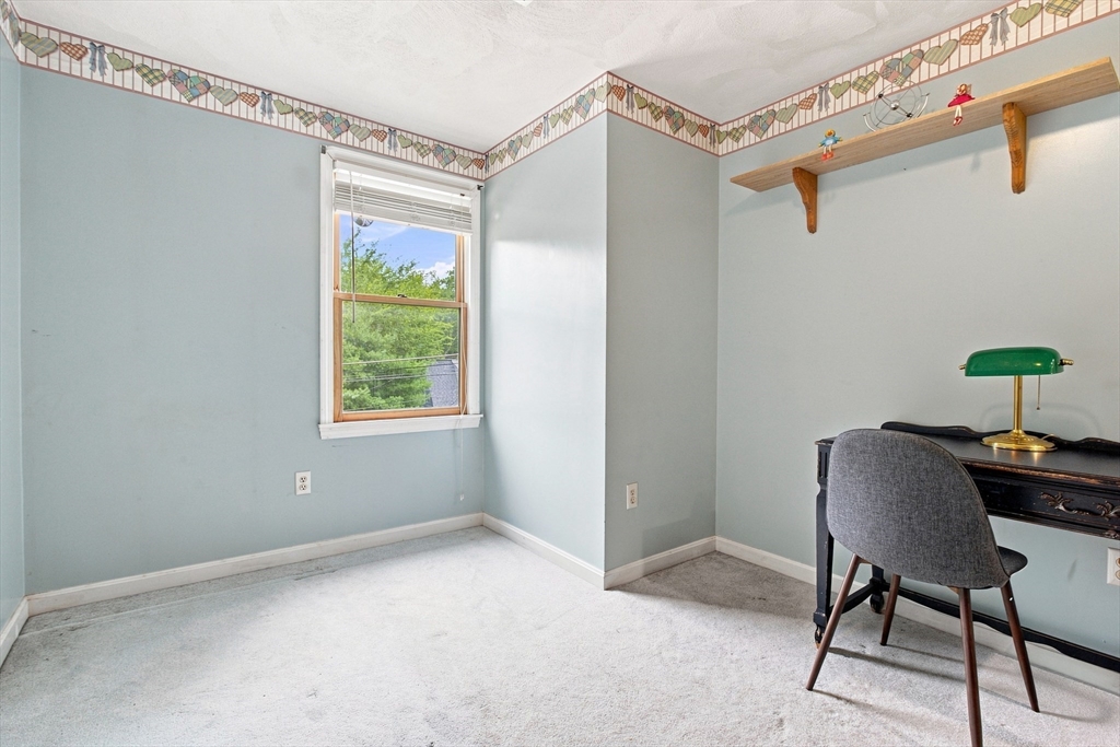18 Gordon Road North Reading, MA 01864 - Photo 24 of 37 Gallery Image 24
